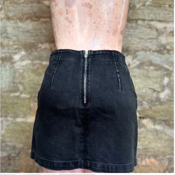 Topshop Moto Denim Skirt - Picture 4 of 6